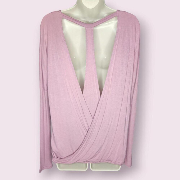 Forever 21 Long Sleeve Open Back Top Pink Size Small - Picture 2 of 3